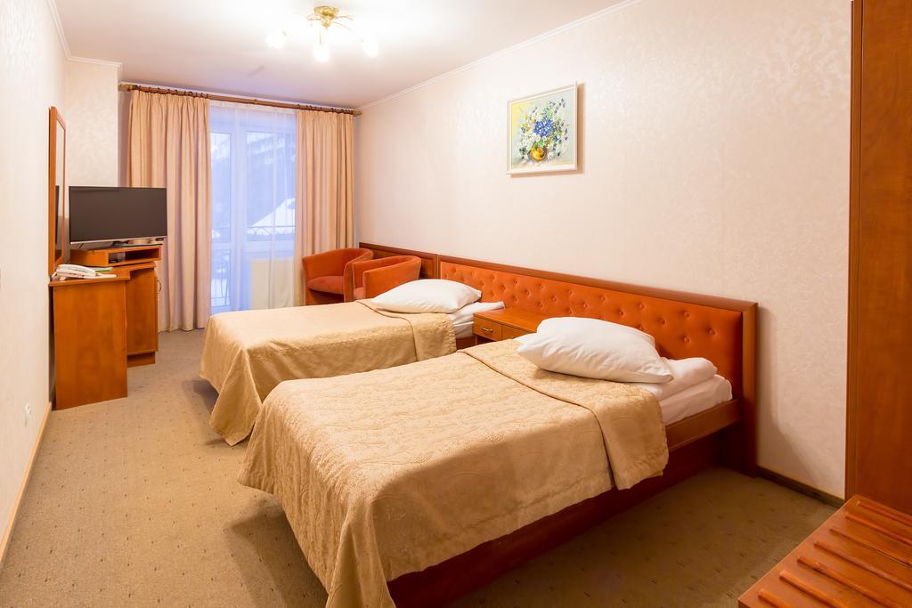 Stanislavsky Hotel Group Jaremtsche Exterior foto