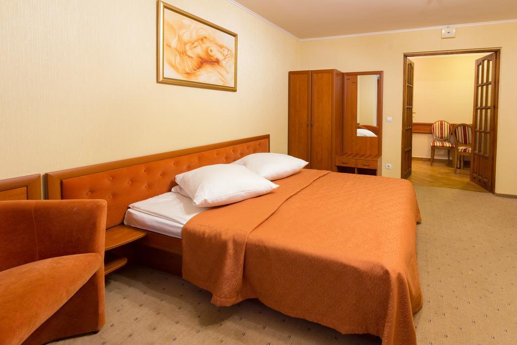 Stanislavsky Hotel Group Jaremtsche Exterior foto